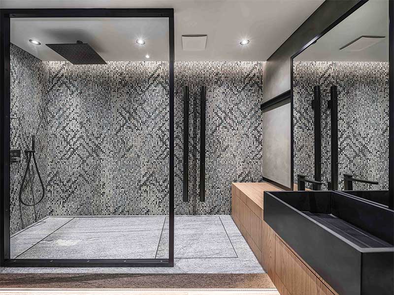 Sicis Mosaic Tiles: Creating Art in Bathrooms